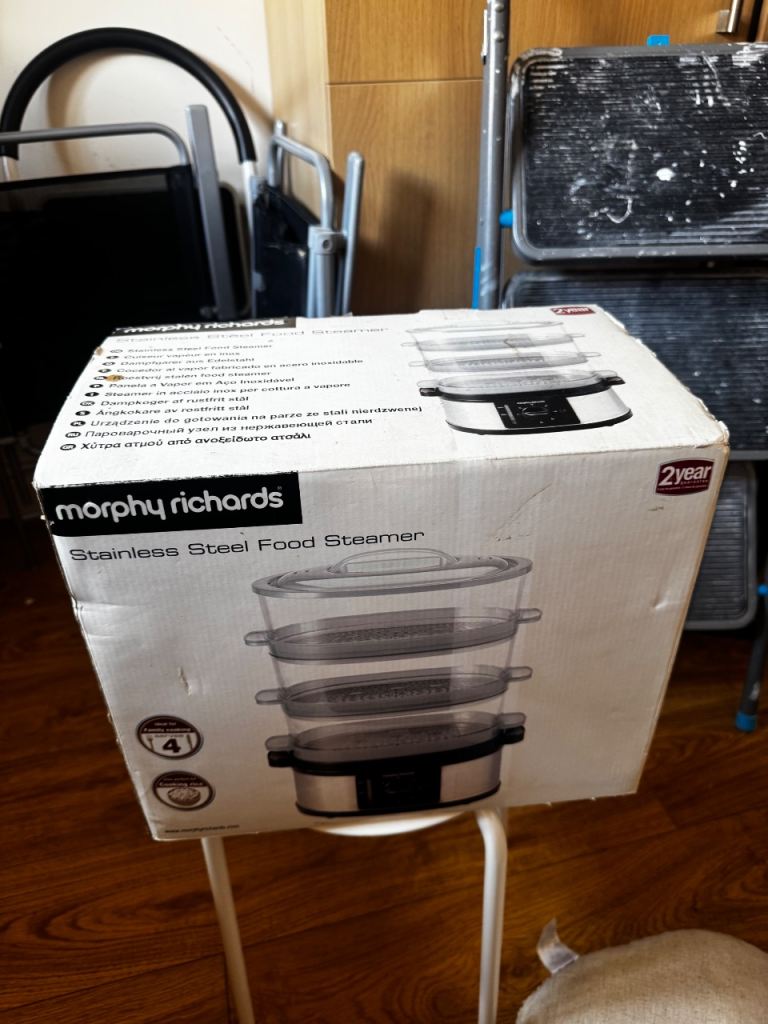 Morphy Richard’s stainless steel food steamer 