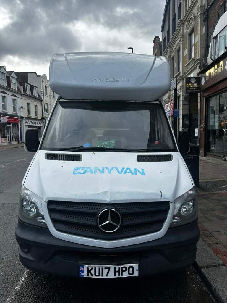 Mercedes Luton Van 