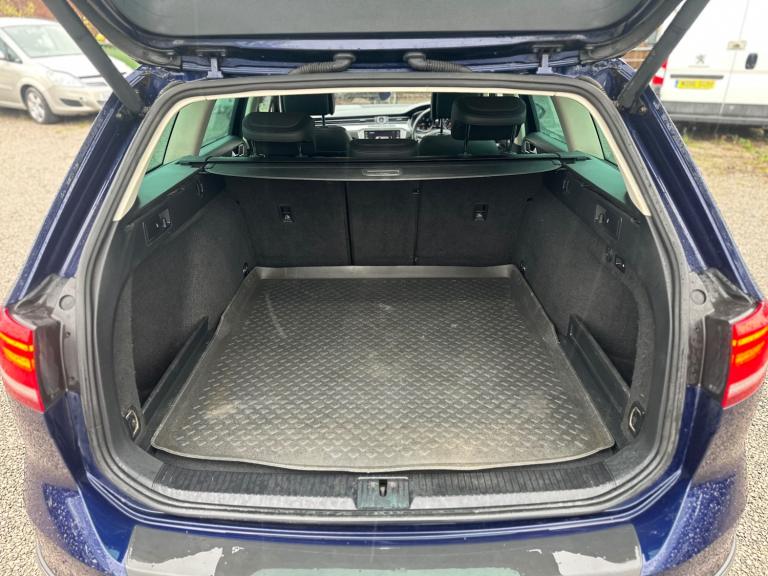 2017 Volkswagen Passat 2.0 TDI 4MOTION 5dr ESTATE Diesel Manual