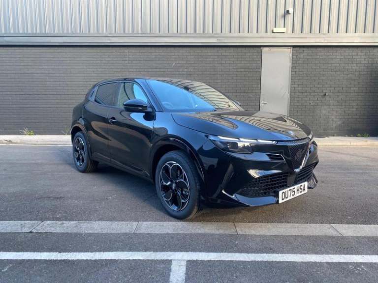 2025 Alfa Romeo Junior 1.2 Turbo Ibrida 5dr Auto HATCHBACK PETROL Automatic