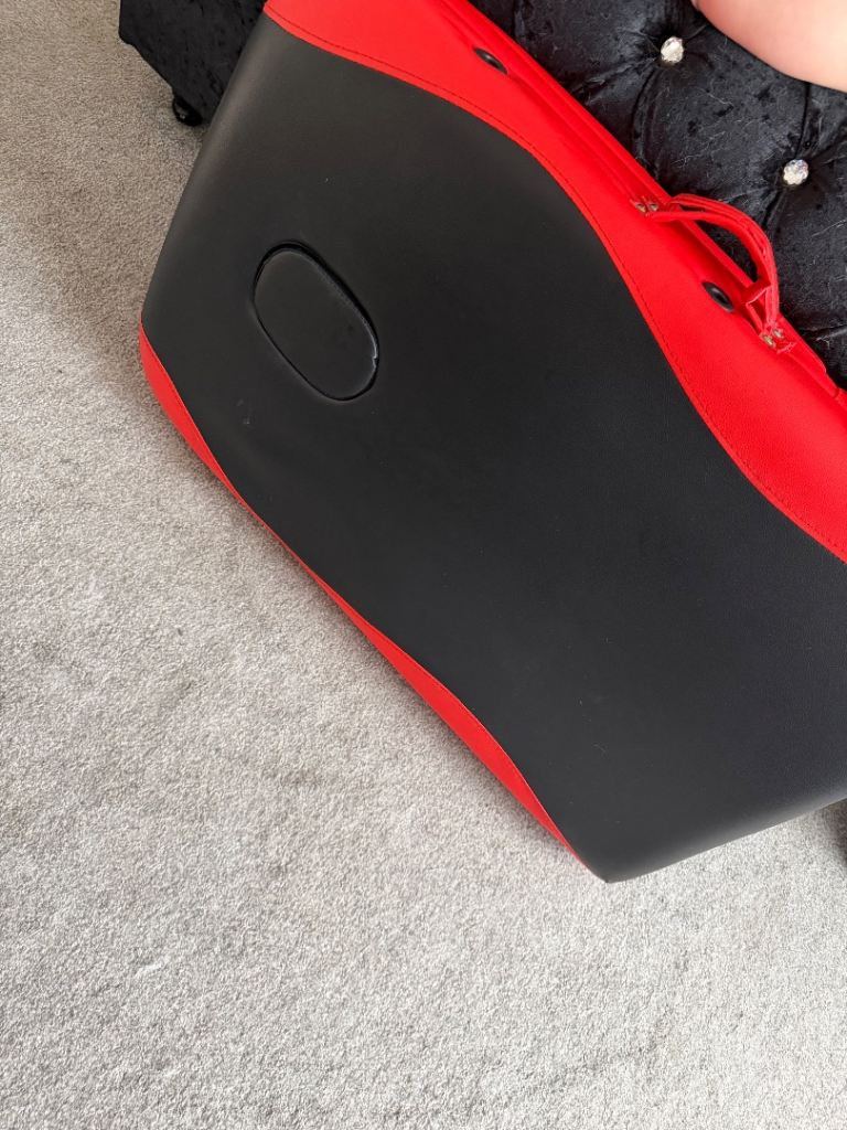 Red and Black Portable Massage Table + facial steamer 