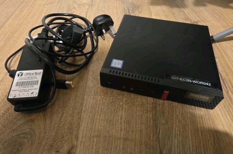 Lenovo ThinkCentre M720q Mini PC Intel i5 8400t 8GB DDR4 RAM 256GB SSD Computer