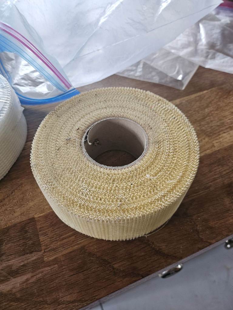 Fibreglass jointing tape