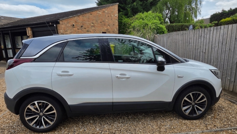 Vauxhall, CROSSLAND X, Hatchback, 2017, Manual, 1560 (cc), 5 doors