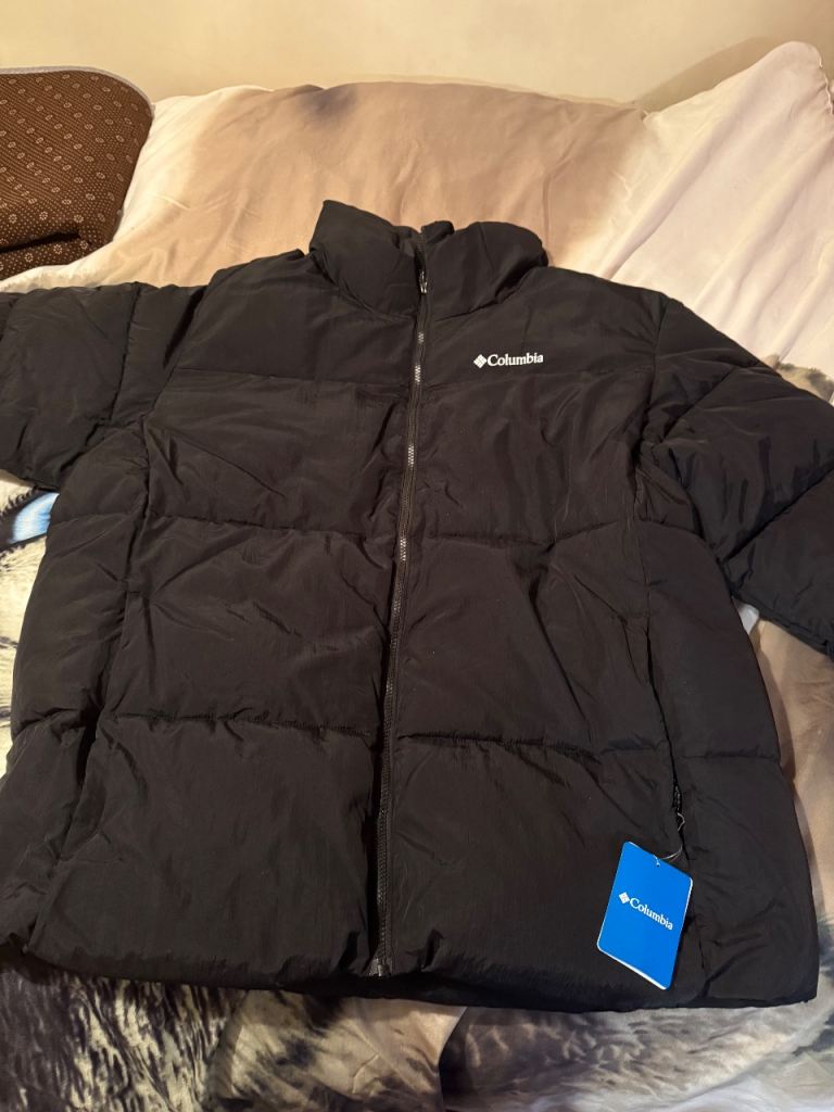 2 Columbia puffect jackets 2XL brand new