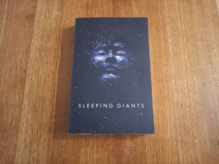Sleeping Giants - Themis Files Book 1, by Sylvain Neuvel