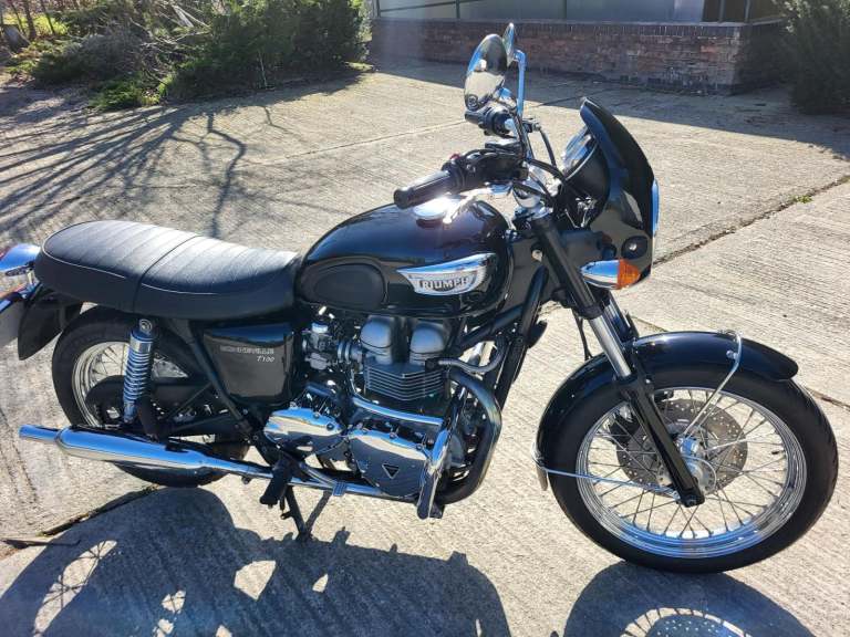 2005 55 TRIUMPH BONNEVILLE T100 865 T 100 CLASSIC RETRO BLACK  CHROME CLEAN