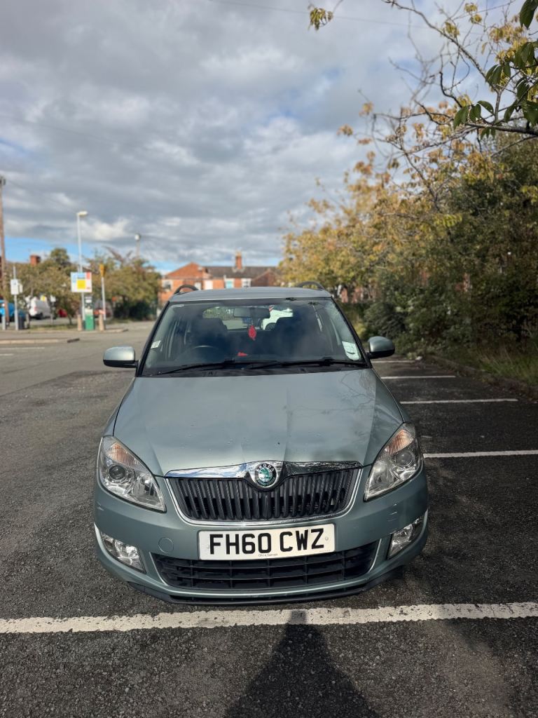 Skoda, FABIA, Estate, 2011, Manual, 1197 (cc), 5 doors