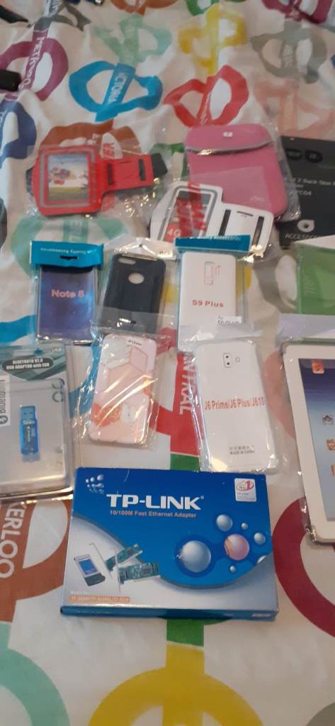 Assortment gadgets 