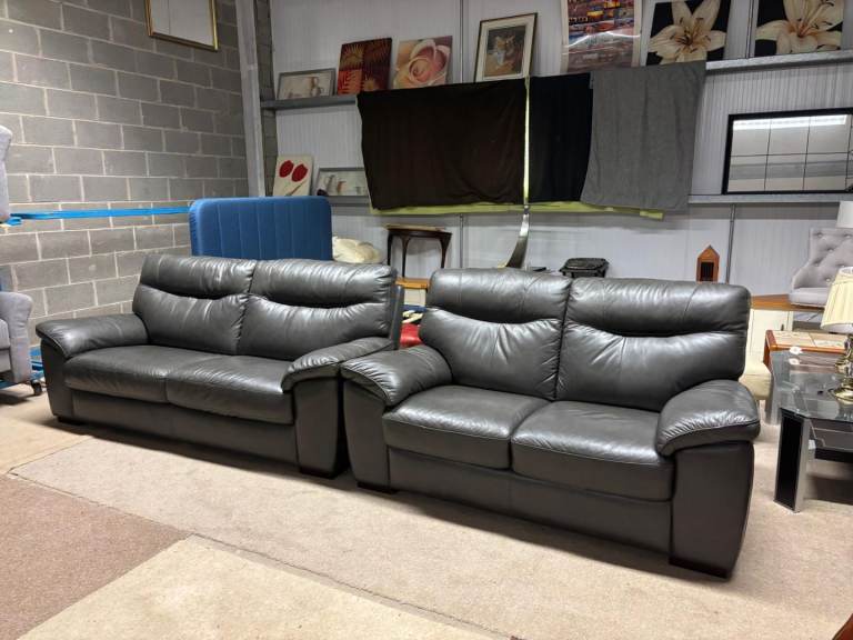 Grey Italian Leather 2 and 3 Seater Sofas by VIOLINO 