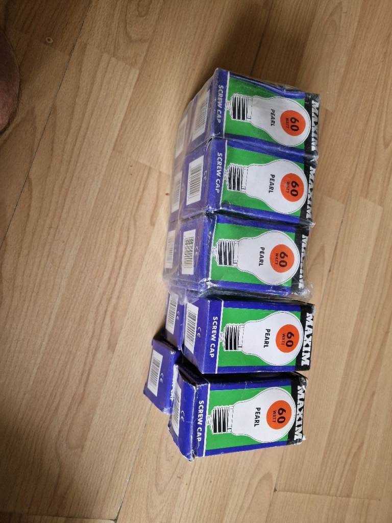 10x maxim pearl 110v light bulbs