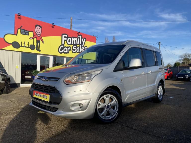 FORD CONNECT TOURNEO 1.6 TITANIUM DIESEL NEW CAMBELT KIT MAJOR SERVICE FULL MOT