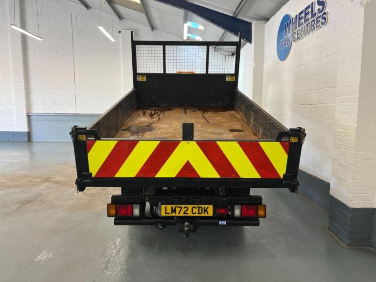 2022 Isuzu N35 Chassis Cab SE Easyshift Tipper DIESEL Automatic