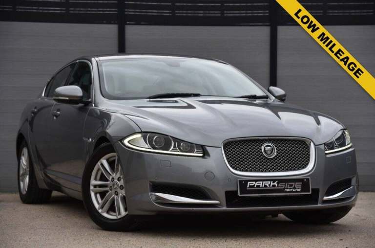 2012 Jaguar XF 2.2d Luxury Saloon 4dr Diesel Auto Euro 5 (s/s) (190 ps) Saloon Diesel Automatic