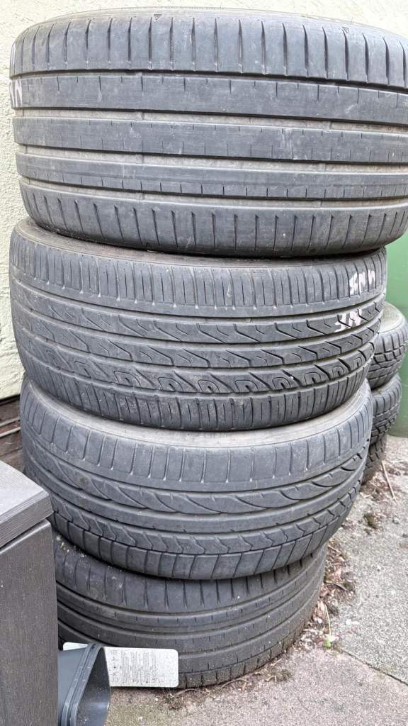 Free tyres 
