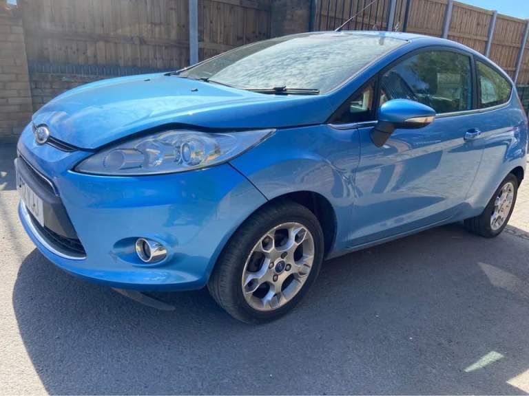 2012 Ford, FIESTA  1.2 petrol  zetec  ulez 