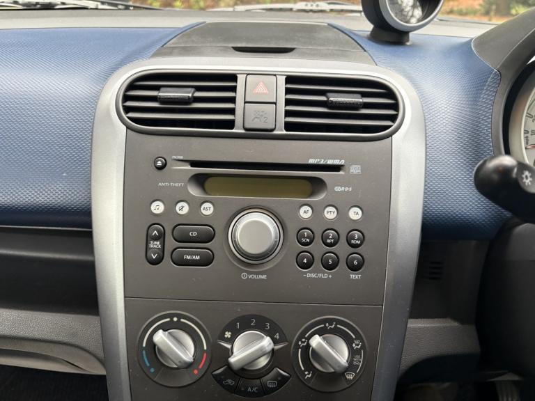 VAUXHALL AGILA 1.2 VVT SE 2014