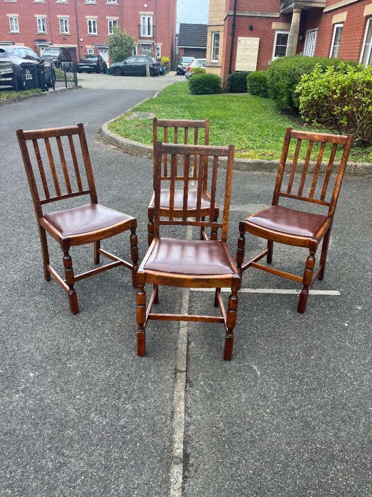 Set of Arts and crafts oak dining chairs (delivery available)