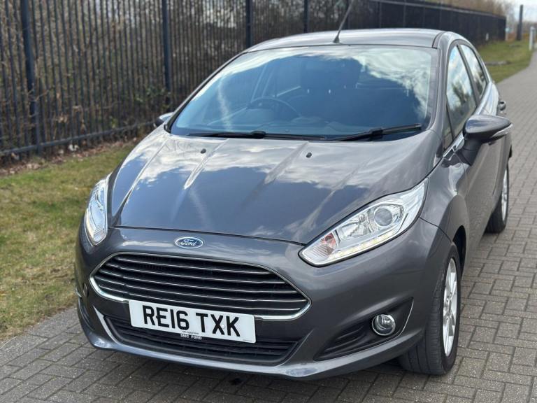 2016 Ford Fiesta 1.0T EcoBoost Zetec Euro 6 (s/s) 5dr HATCHBACK Petrol Manual