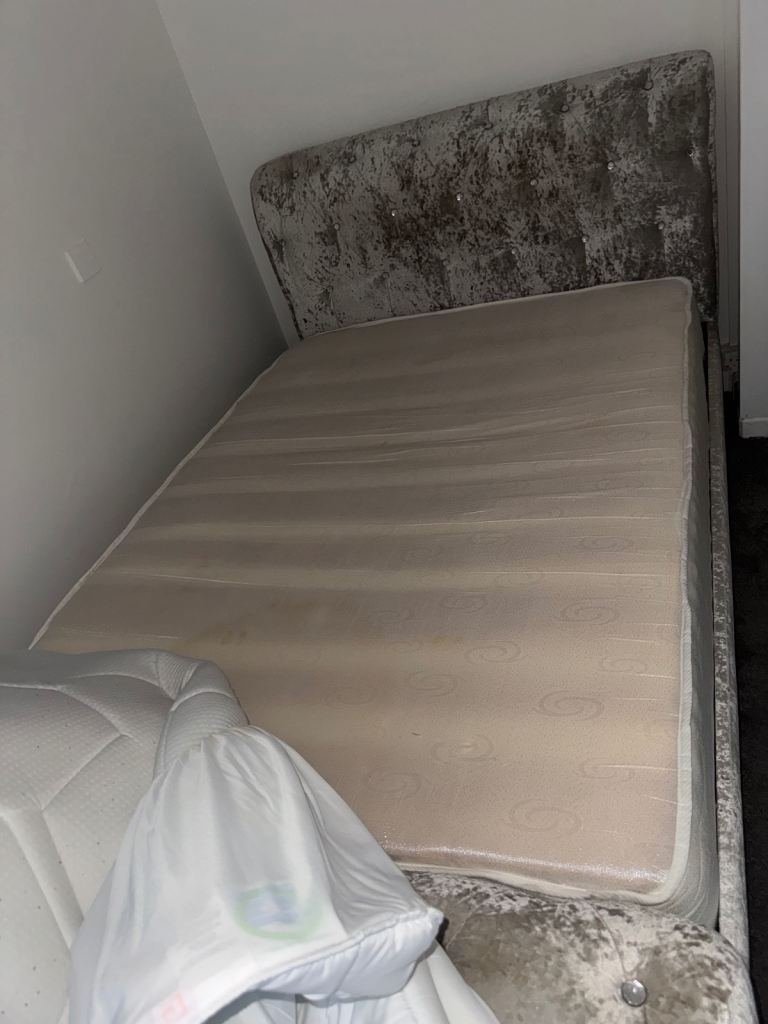 Free bed and chest of drawers 