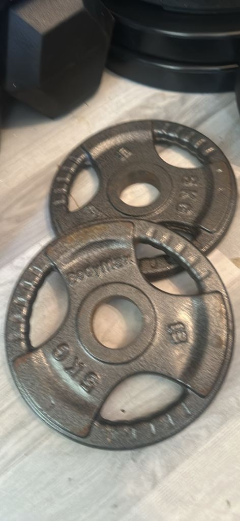 2x5kg bodymax Olympic weight plates 