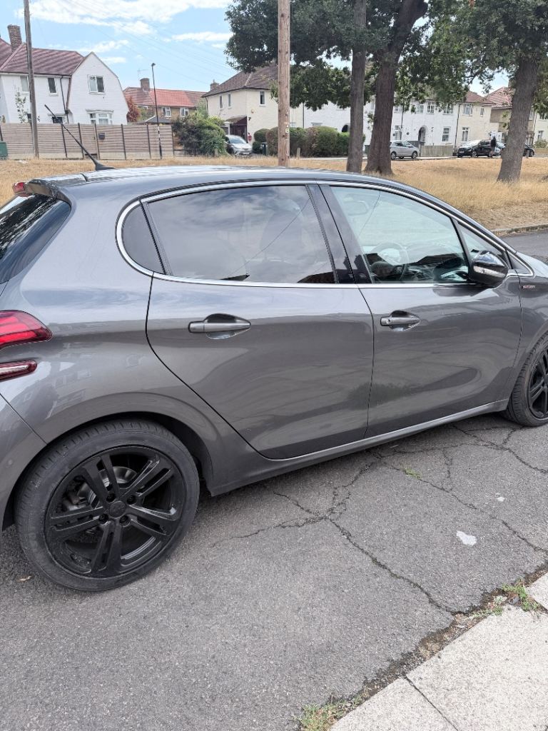Peugeot, 208, Hatchback, 2019, Auto, 1199 (cc), 5 doors