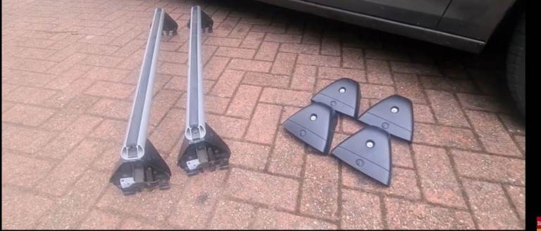 GM roof bars Vauxhall Astra J Hatchback 2009-2015