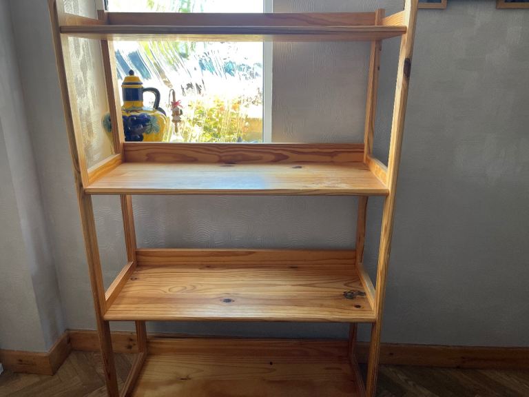 Coffee table & bookcase/ display unit