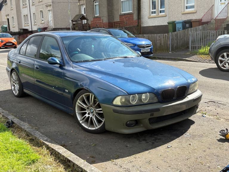BMW, 5 SERIES e39 x2 sell or swap both for bmw e61 wagon or other retro bmw 