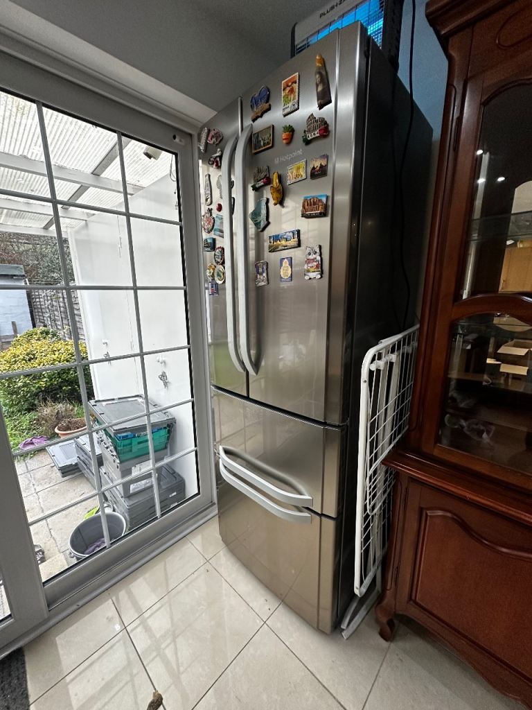 Hotpoint fridge and freezer 
