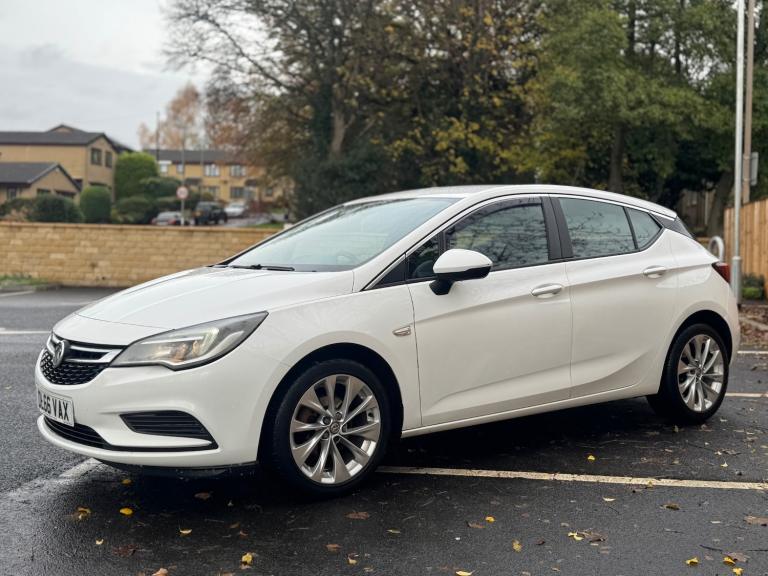 2016 Vauxhall Astra 1.6 CDTi 16V Design 5dr HATCHBACK Diesel Manual