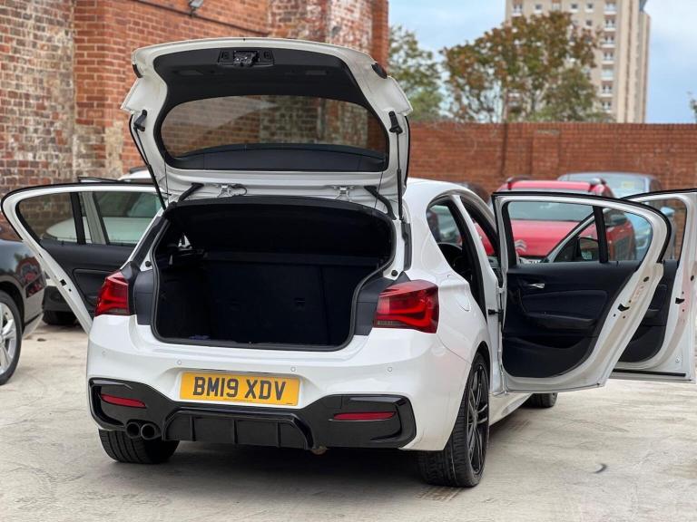 BMW 1 SERIES 2.0 120i GPF M Sport Shadow Edition Auto Euro 6 (s/s) 5dr 2019