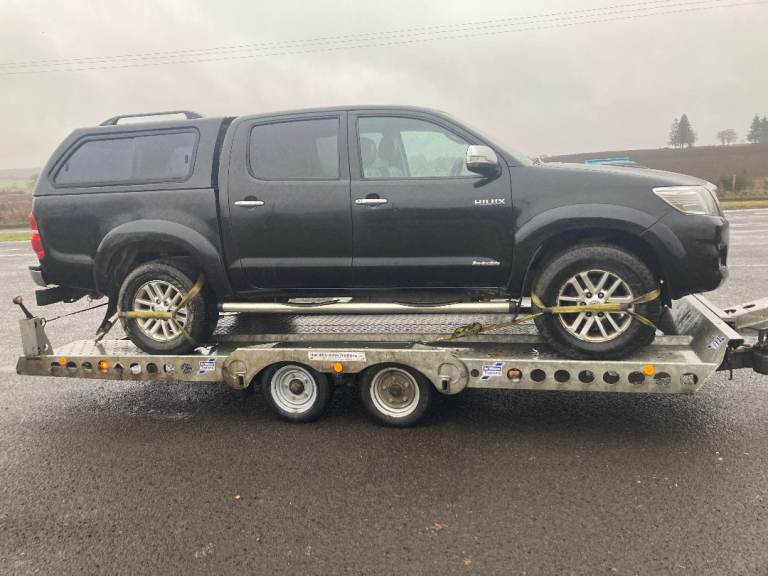 Wanted Toyota Hilux pickup, 4x4, single or double cab, any age & condition