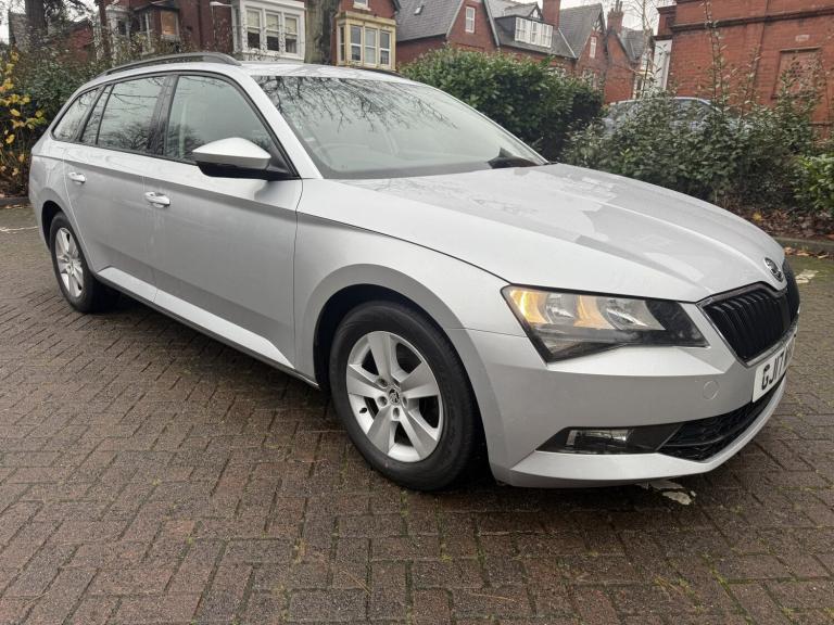 SKODA SUPERB 1.6 TDI S 2017