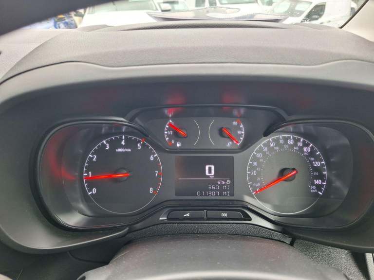 VAUXHALL COMBO 1.5 Turbo D 2300 Prime LWB L2 White Manual Diesel 2023