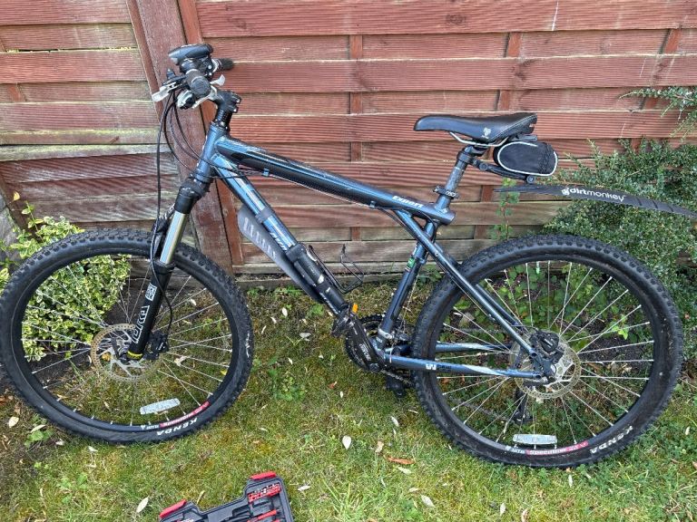 GT Avalanche Expert (Medium) – Spares or Repair / Project