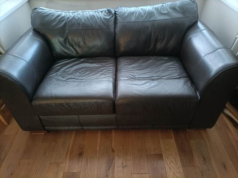2 seater settee