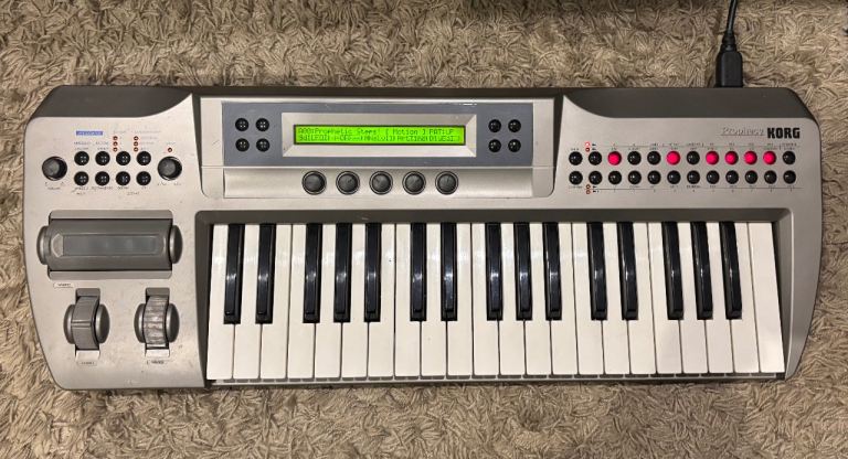Korg Prophecy synth