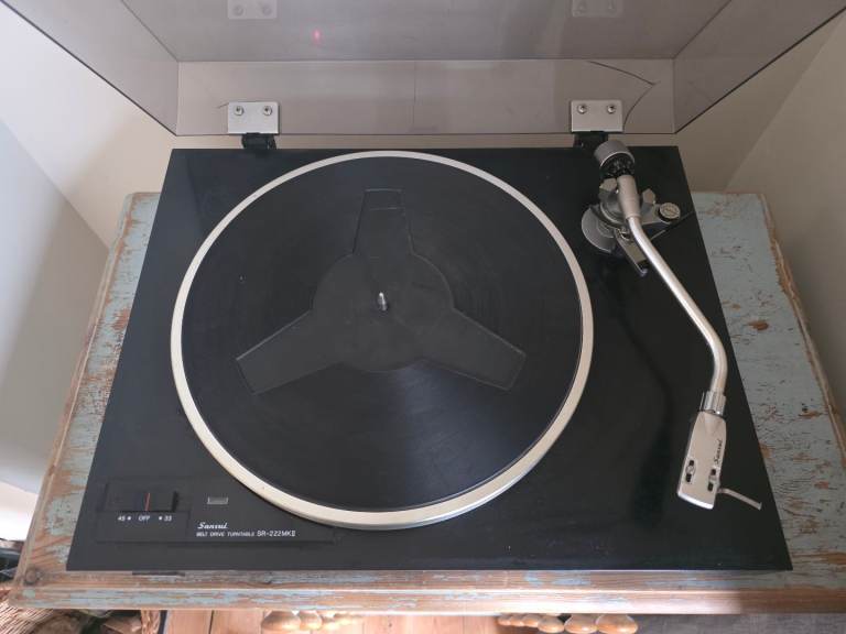 Sansui SR-222 MK2 Stereo Turntable Vinyl Record Player