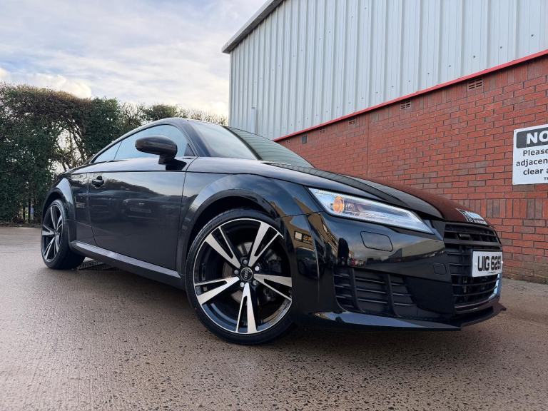 2015 Audi TT 2.0TFSI 230 BHP QUATTRO SPORT / D.S.G AUTOMATIC / STUNNING CAR 