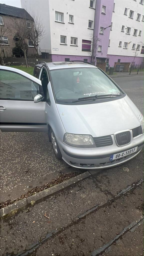 Peugeot, 207, Estate, 2009, Manual, 1560 (cc), 5 doors