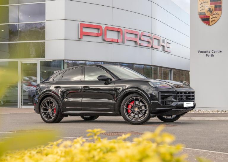2025 Porsche Cayenne 4.0T V8 GTS Coupe 5dr Petrol TiptronicS 4WD Euro 6 (s/s)