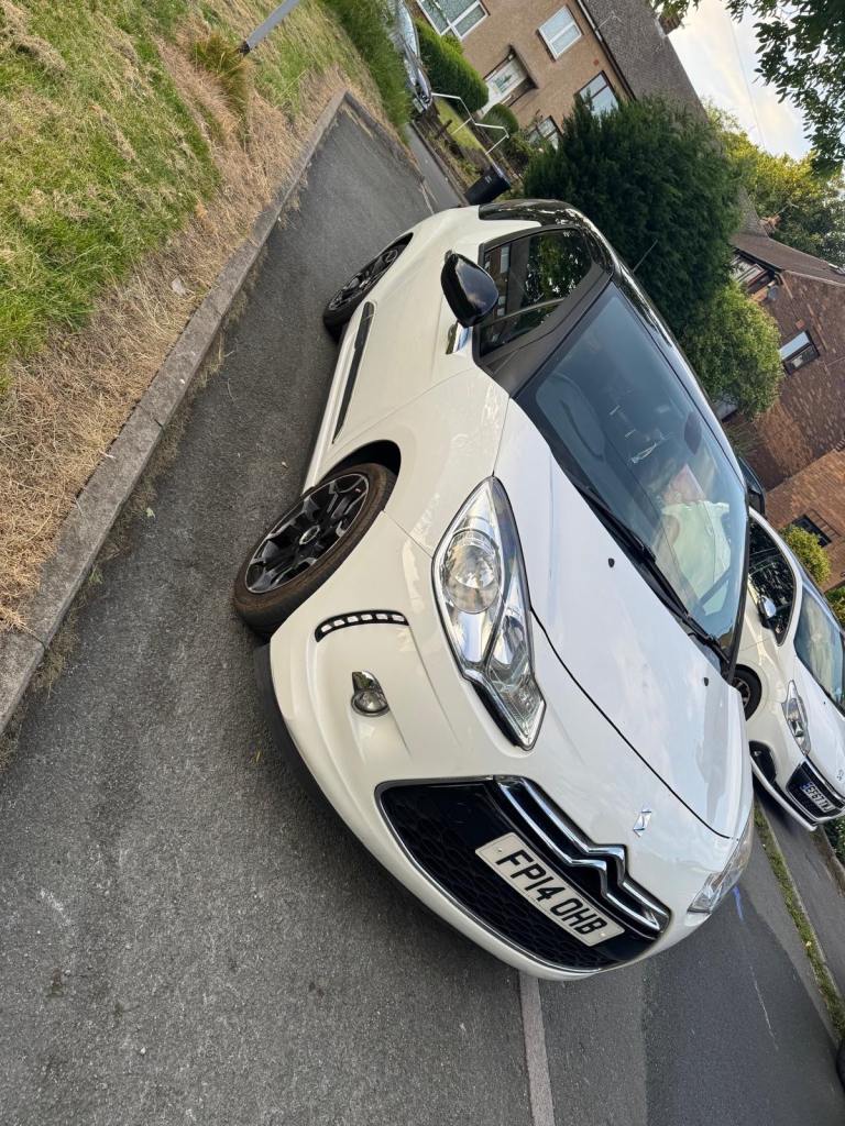 Citroen, DS3, Hatchback, 2014, Manual, 1598 (cc), 3 doors
