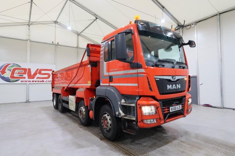 2018 (68 PLATE) MAN TGS 35.420 8x4 Euro 6 Tippers