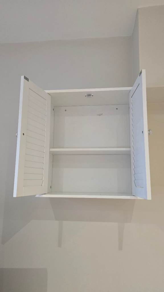 Hanging cabinet 2 doors