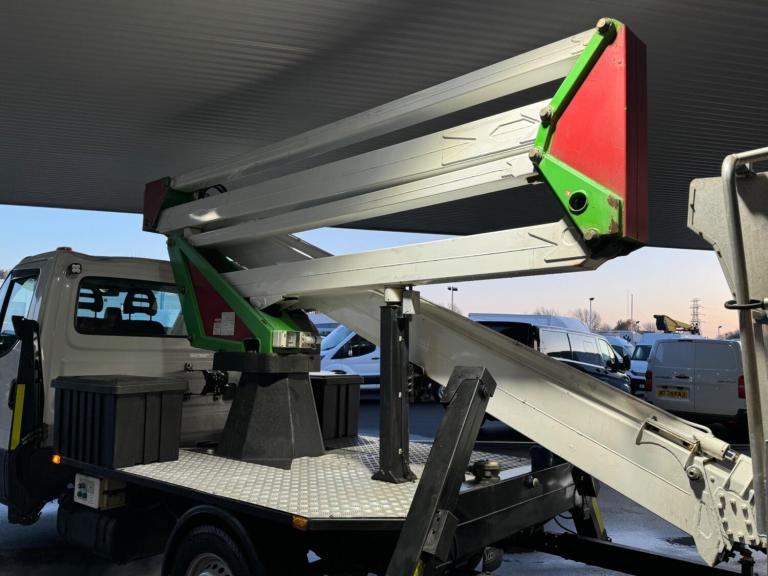 2018 Iveco Daily CHERRY PICKER 2.335S12 3500KG NO VAT! CHASSIS CAB Diesel Manual