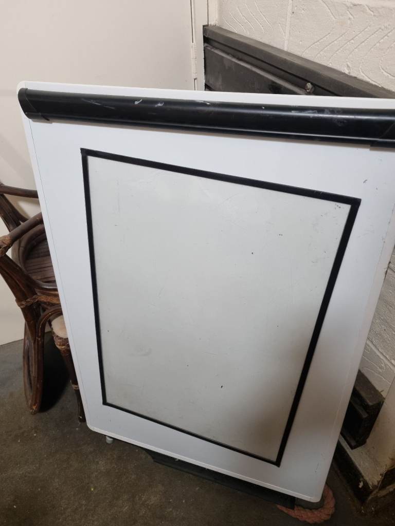 White magnetic drawing board 