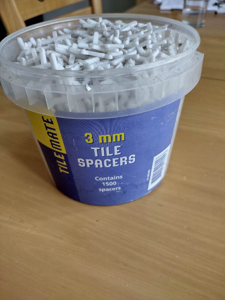 Tile spacers, 3mm, quantity 1500