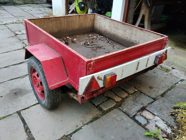 Car trailer