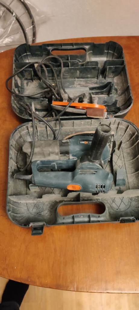 Black & Decker KA230E 4 in 1 Sander KA230E 170w With Case 